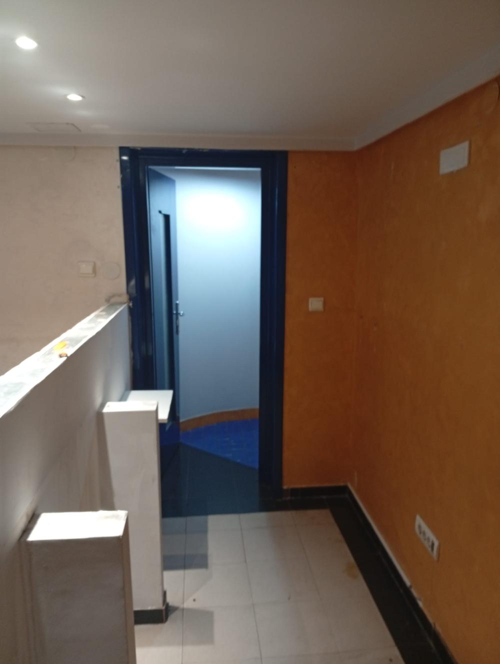 Slika 5 - Duplex, 70m2 + galerija 30m2, posl. prostor u prizemlju zgrade